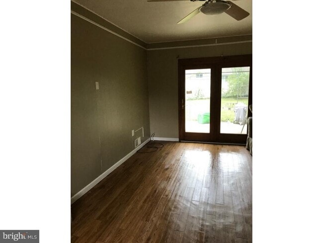 384 Wildrose St in Pemberton Township, NJ - Building Photo - Building Photo