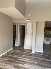 1618 S 14th St in Lincoln, NE - Building Photo - Building Photo