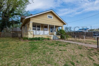 439 N Lorraine Ave in Wichita, KS - Building Photo - Building Photo