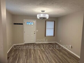 832 N California St in Indianapolis, IN - Building Photo - Building Photo