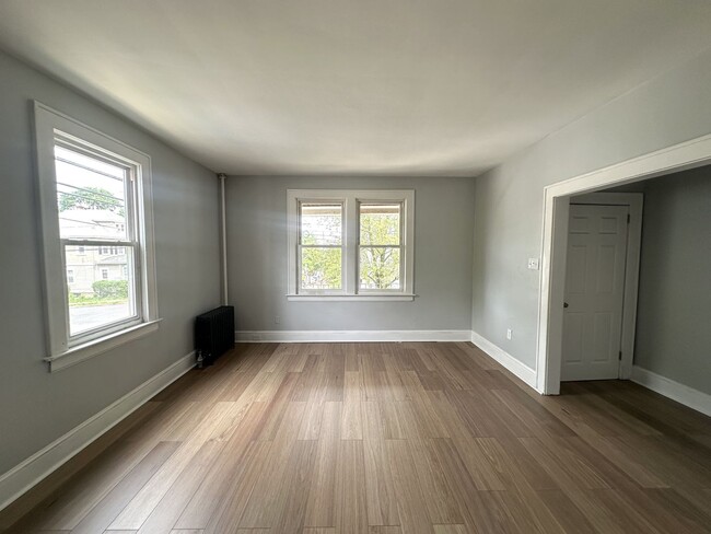 38 Handy St in New Brunswick, NJ - Building Photo - Building Photo