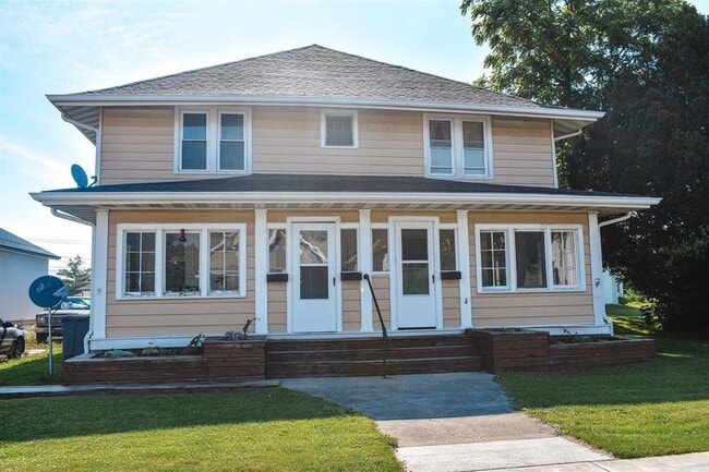 property at 227 S Main St