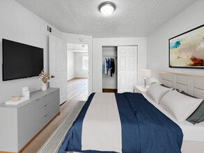 Cinnamon Cove Apartments in Tampa, FL - Building Photo - Building Photo