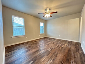 1403 15th St in Shallowater, TX - Building Photo - Building Photo