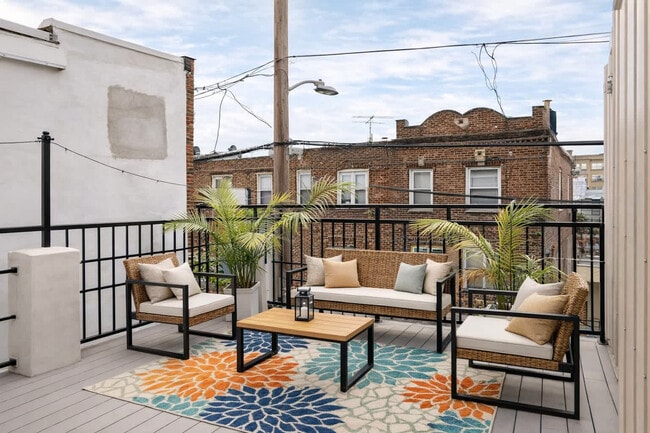 1816 S 9th St in Philadelphia, PA - Building Photo - Building Photo