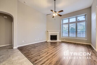 1240 Trumpet Dr in Fort Worth, TX - Building Photo - Building Photo