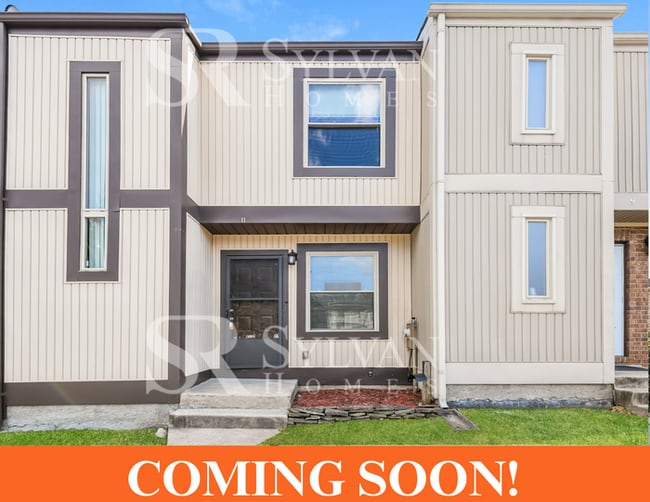 property at 11 Mooring Ct