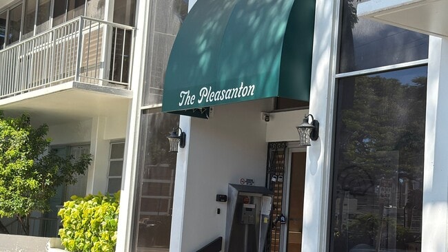 property at 1710 Punahou St