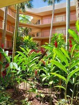 8520 SW 133rd Avenue Rd in Miami, FL - Building Photo