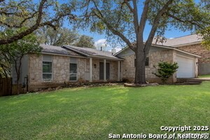 11214 Blue Waters in Helotes, TX - Building Photo - Building Photo