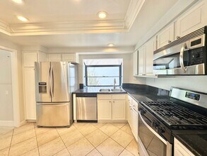 43 Jasmine Creek Ln in Laguna Hills, CA - Building Photo - Building Photo