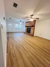 8789 Louvinia Way in Tallahassee, FL - Building Photo - Building Photo