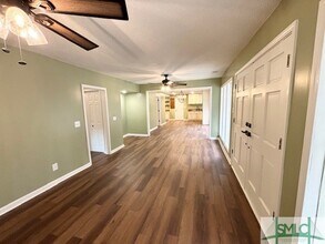 2233 E Derenne Ave in Savannah, GA - Building Photo - Building Photo