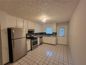 6286 Love St in Austell, GA - Building Photo - Building Photo