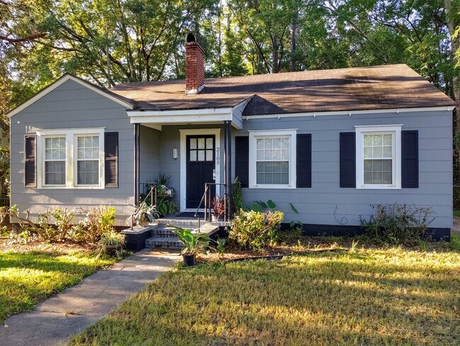 property at 2105 E 41st St