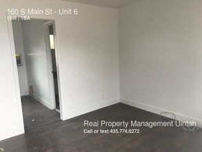 160 Main St in Roosevelt, UT - Building Photo - Building Photo