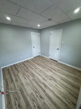 172 Washington Ave in Little Ferry, NJ - Building Photo - Building Photo