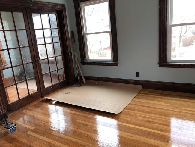 property at 452 Gallivan Blvd