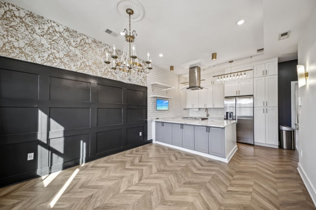 property at 2012 D St NE