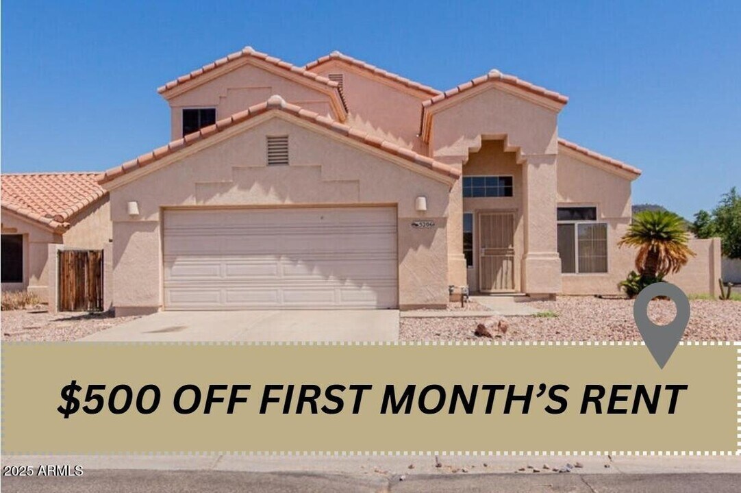 5206 W Topeka Dr in Glendale, AZ - Building Photo