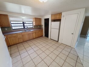 4747 15th Ave S in St. Petersburg, FL - Building Photo - Building Photo