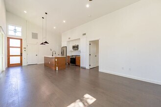 1141 Nickols Ave in Austin, TX - Building Photo - Building Photo