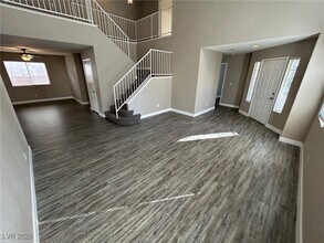 9844 Via Delores Ave in Las Vegas, NV - Building Photo - Building Photo