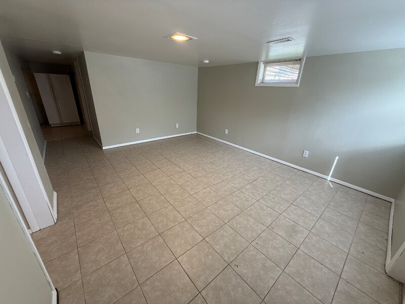 3300 15th Ave in Rock Island, IL - Building Photo