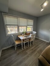 69 College Dr in Edison, NJ - Building Photo - Building Photo