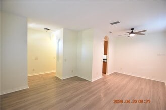 30633 Totteridge Pl in Wesley Chapel, FL - Building Photo - Building Photo