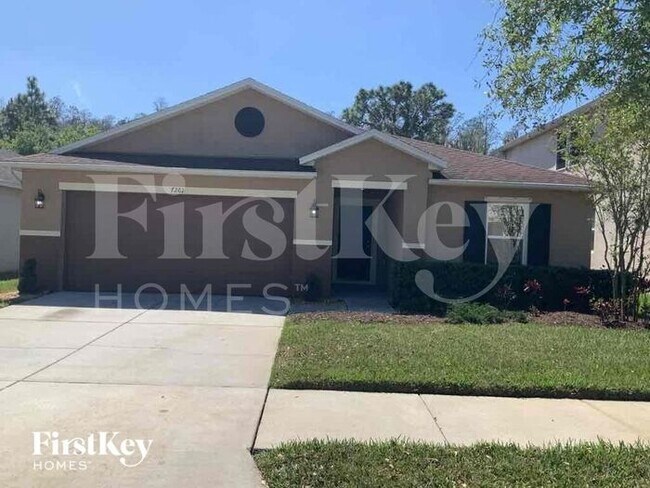 property at 7261 Somerset Pond Dr