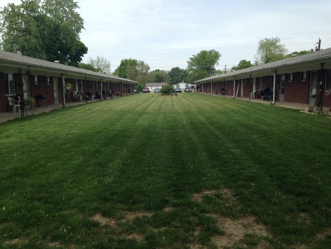 Fisher Apartments in Indianapolis, IN - Building Photo - Building Photo