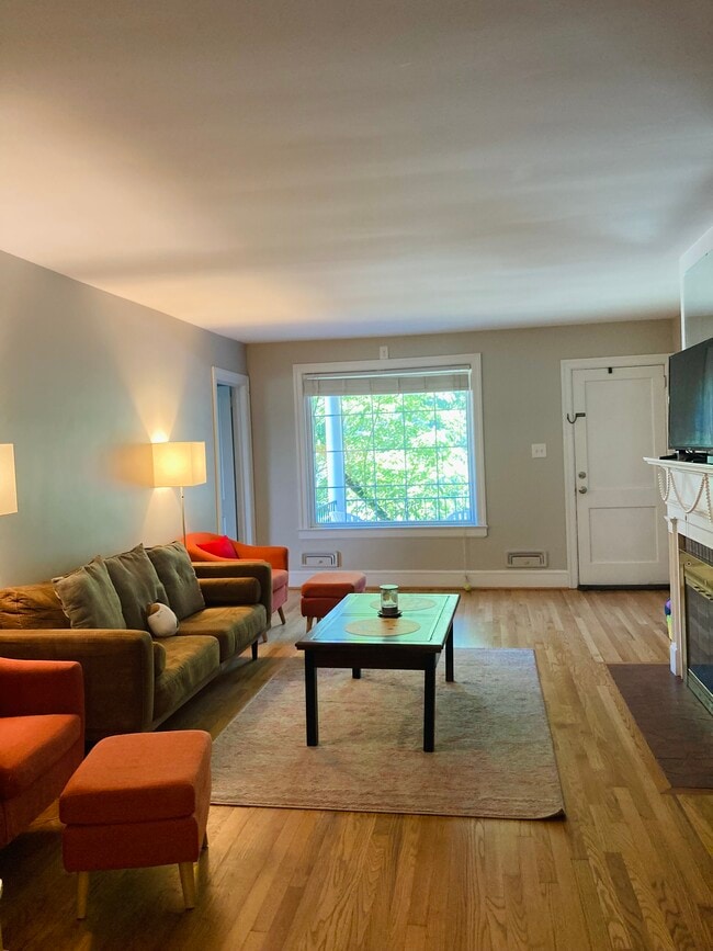 2833 Barmettler St, Unit 2833 Barmettler in Raleigh, NC - Building Photo - Building Photo
