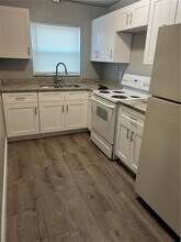1407 N Betty Ln in Clearwater, FL - Building Photo - Building Photo