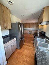 8661 Litzsinger Rd in Brentwood, MO - Building Photo - Building Photo