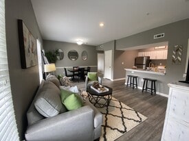 Harbin Pointe Apartment Homes in Bentonville, AR - Building Photo