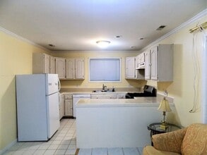 1705 Ayodhya Ave in Fairfield, IA - Building Photo - Building Photo