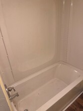 103 Grand St, Unit 3 in Albany, NY - Foto de edificio - Building Photo