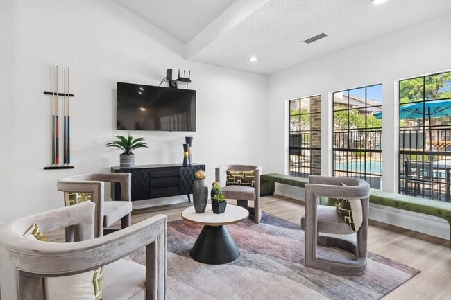 Camino Del Sol in Denton, TX - Foto de edificio - Building Photo