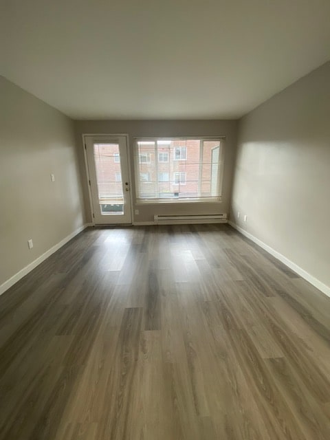 1215 Queen Anne Ave N, Unit 7 in Seattle, WA - Building Photo - Building Photo