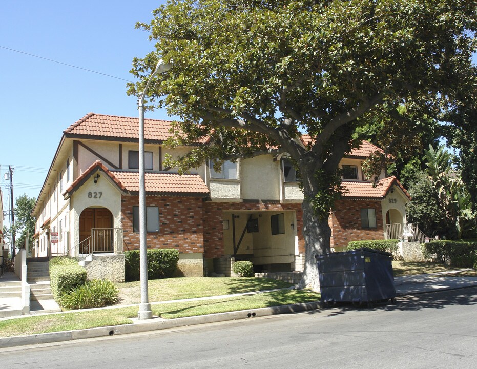 827 N Stoneman Ave in Alhambra, CA - Building Photo