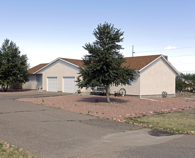 La Posada in Pueblo, CO - Foto de edificio - Building Photo