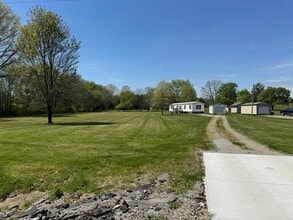 216 Blue Well Rd in Lebanon, TN - Building Photo - Building Photo