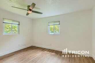 7217 11th Ave N in St. Petersburg, FL - Building Photo - Building Photo