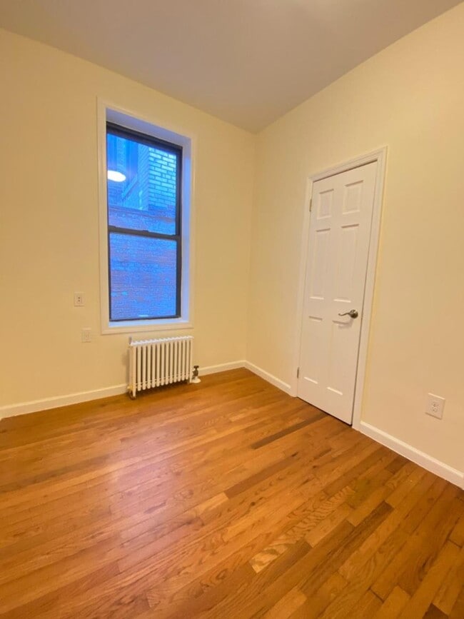 property at 53 W 72nd St