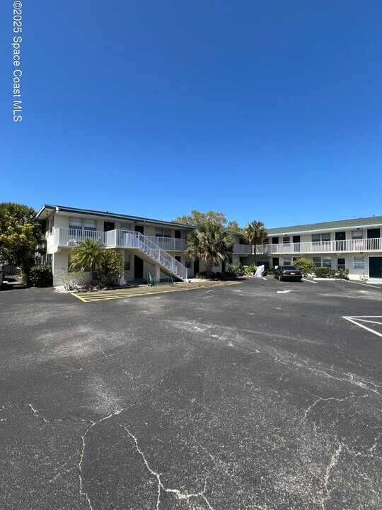 2170 Knox McRae Dr in Titusville, FL - Building Photo