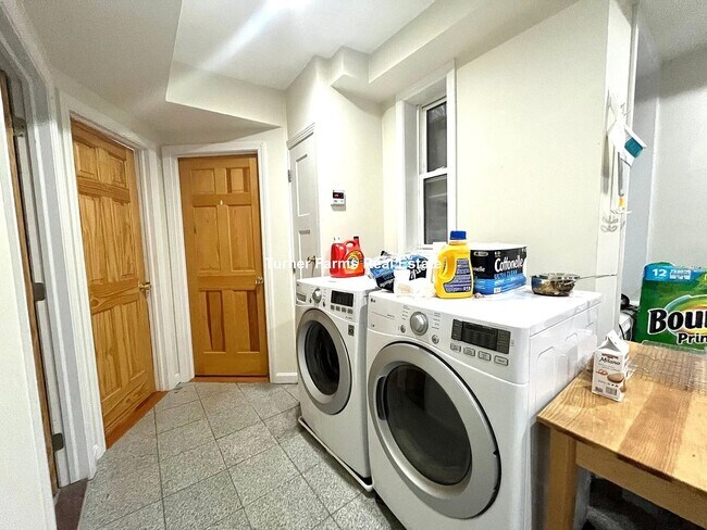 property at 175 Northampton St