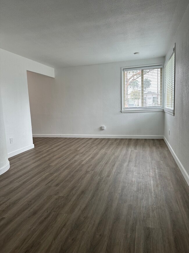 1331 Ximeno Ave, Unit 1331 Ximeno