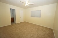 7926 Split Oak Dr photo'