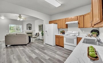 1034 Fountain Mesa Rd in Fountain, CO - Building Photo - Building Photo